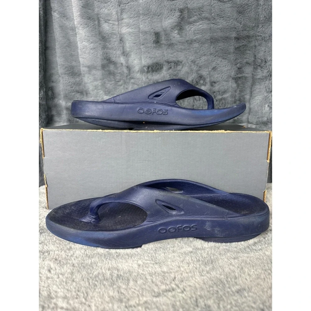 Oofos OOriginal Recovery Sandals Navy Blue Thong Flip Flops Mens 7 Womens 9